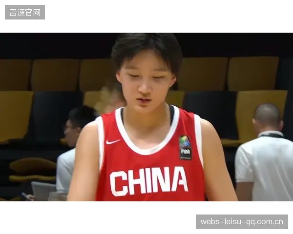 中国女篮大胜韩国夺得季军！李沅珊的35分+10助攻让世界看见了新时代